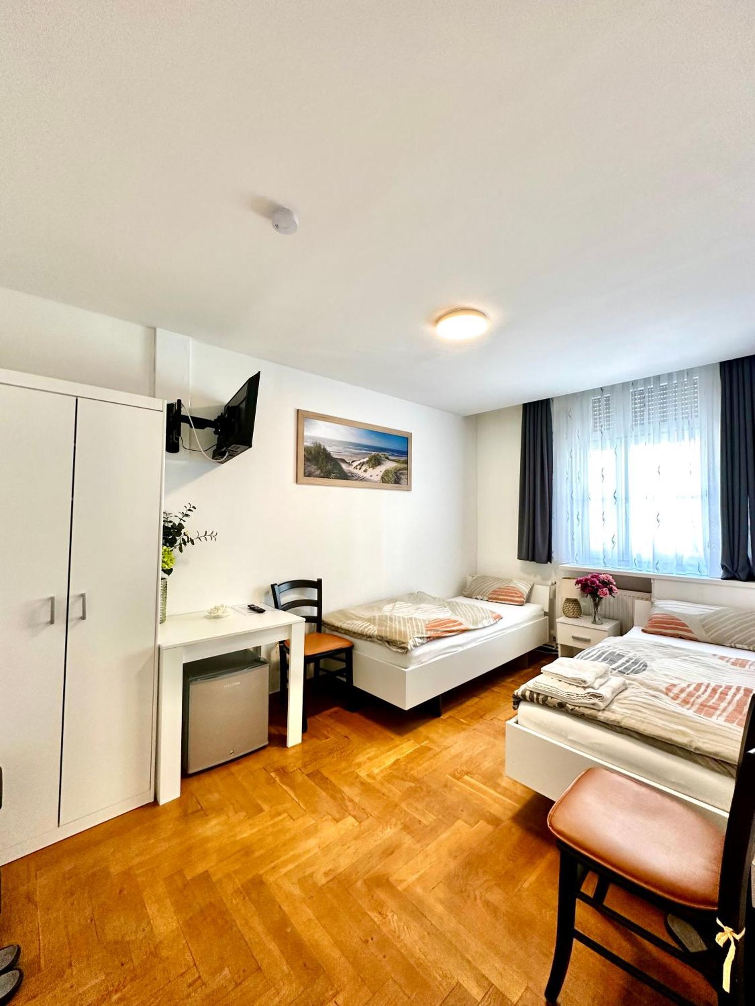 Stendaler Apartments Luaran gambar